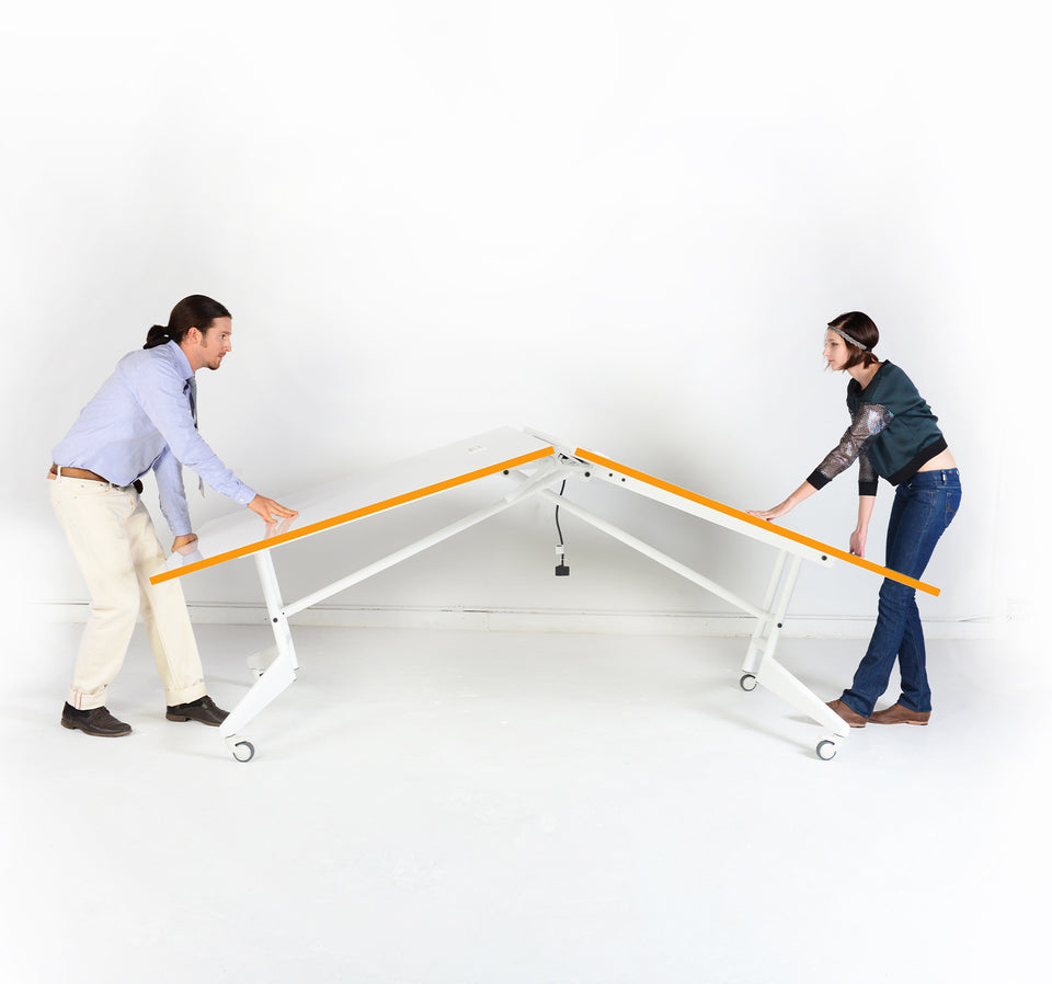 Nomad Sport - 3 in 1 -  Conference, Ping Pong and Whiteboard Folding Table